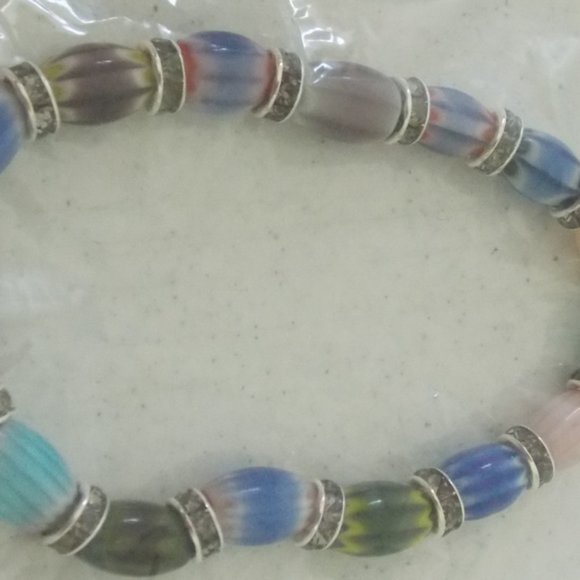 Hand made bracelets - Picture 3 of 4